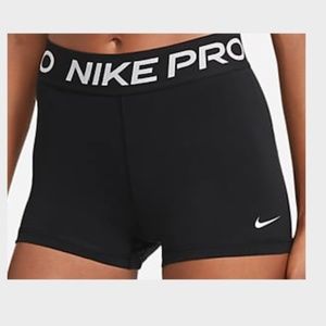 Women's Black Nike Pros